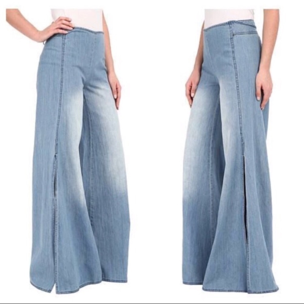 Wide Leg Super Flare Side Slit Jeans